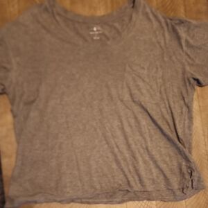 Lou & Grey Heather Gray Short Sleeve Tee